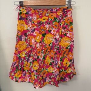 Colorful Zara Floral Wrap Skirt 🌼🌸🌺